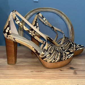 Women's Lauren Ralph Lauren Heels Size 9.5 Brown Snake Print